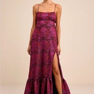 Lulu’s Jasiel Burgundy Jacquard Lace-Up Tiered Maxi Dress